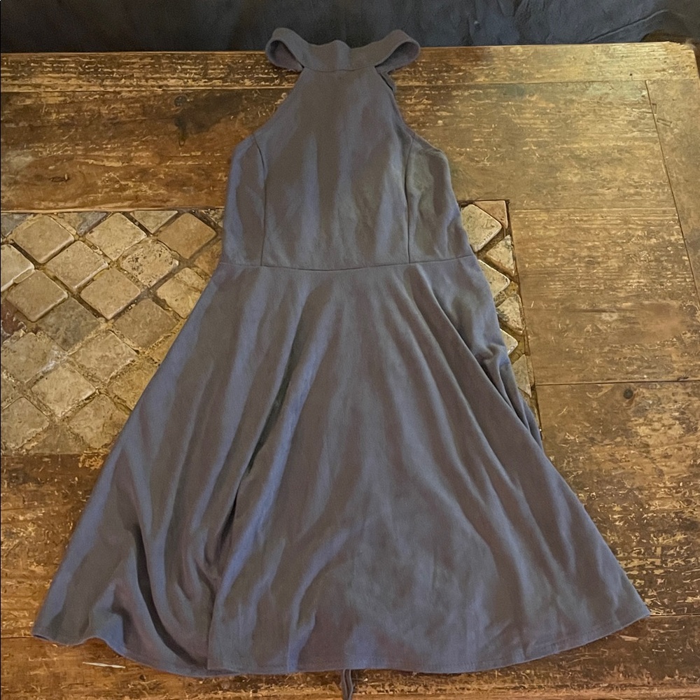 Elegant Gray Sleeveless Dress